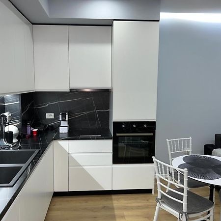 Franci'S Apartment No1 地拉那 外观 照片